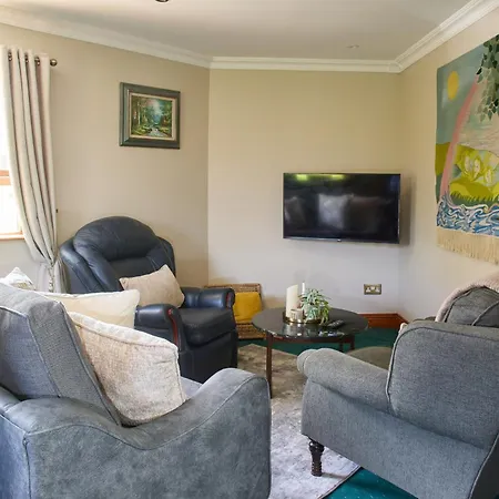 شقة 2 Bedroom - Free Parking & Garden