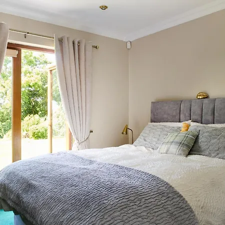 شقة 2 Bedroom - Free Parking & Garden *
